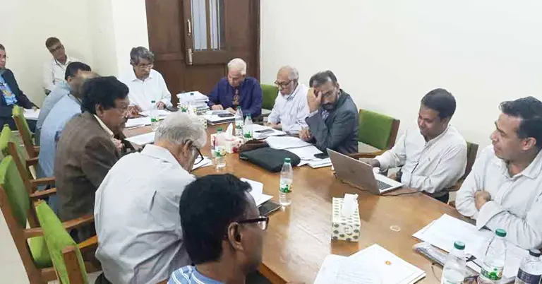 ঐকমত্য কমিশনের সঙ্গে বিশেষজ্ঞদের সভা